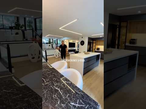 Moderno apartamento en el Poblado Medellín $1.550 millones